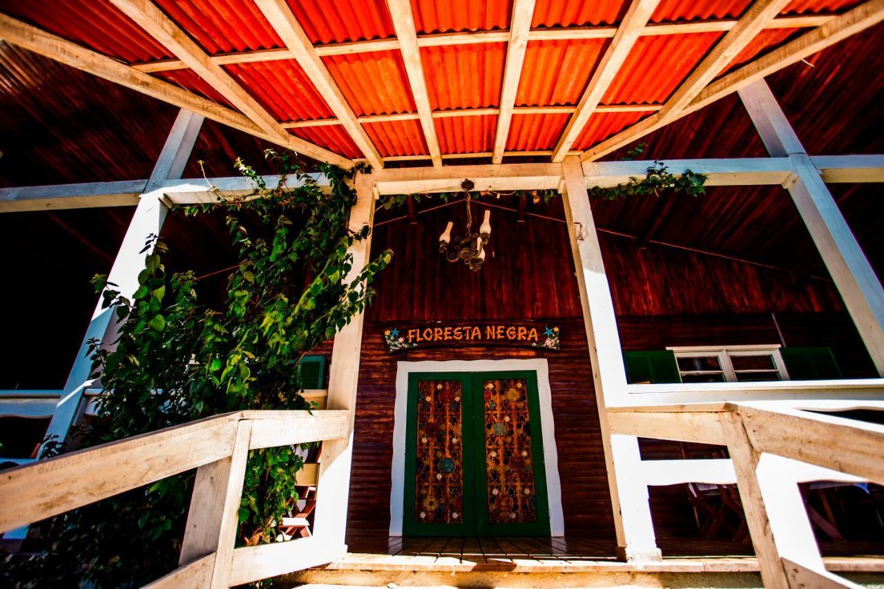 Hotel Fazenda Floresta Negra Монте Верде Екстериор снимка