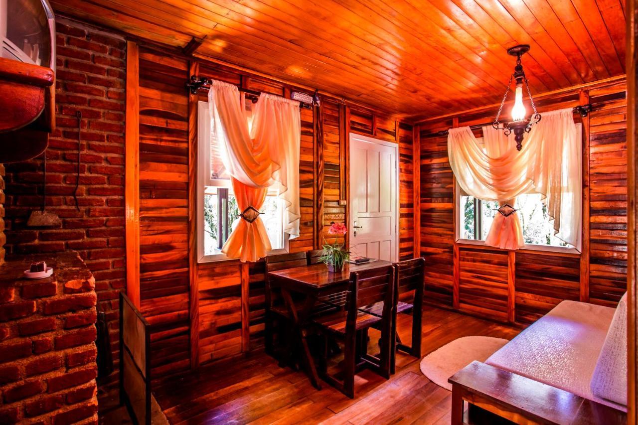 Hotel Fazenda Floresta Negra Монте Верде Екстериор снимка